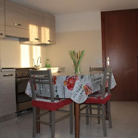 Apartment Giallo *