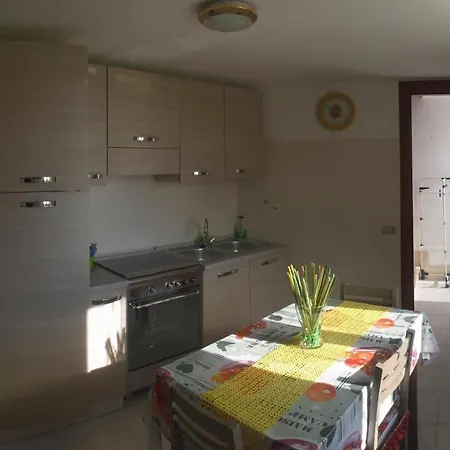 Giallo Apartment *