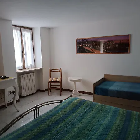 Giallo * コステロマーノ